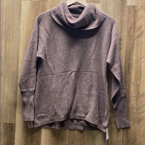 InCashmere Turtleneck Sweater  - Picture 1 of 6